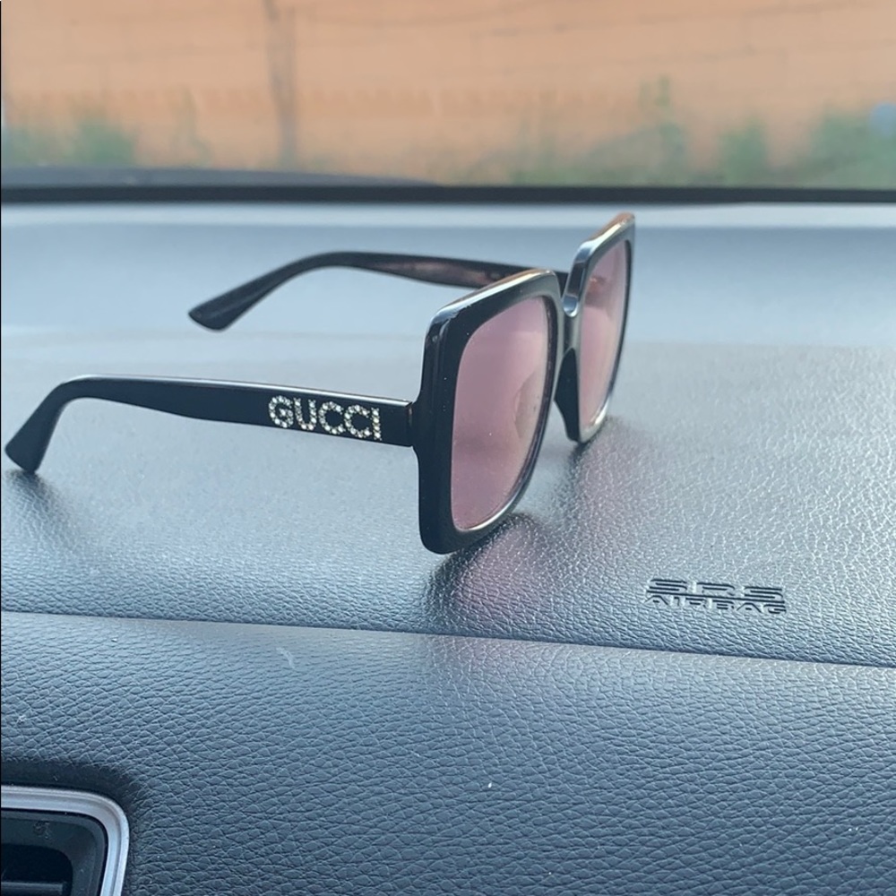 Gucci sunglasses